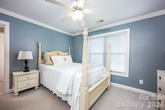 5523 Weavers Row, Gastonia, NC 28056