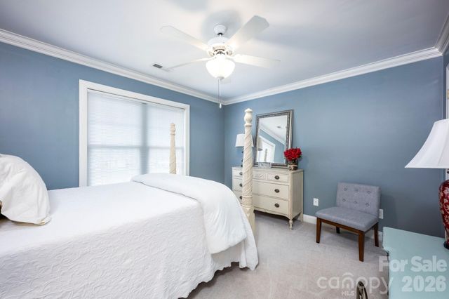 5523 Weavers Row, Gastonia, NC 28056