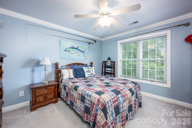 5523 Weavers Row, Gastonia, NC 28056