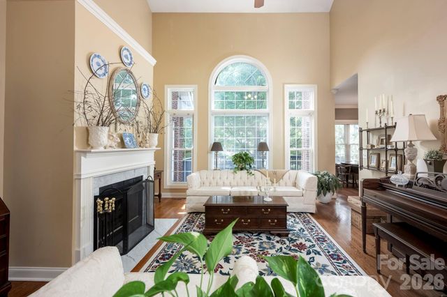 5523 Weavers Row, Gastonia, NC 28056
