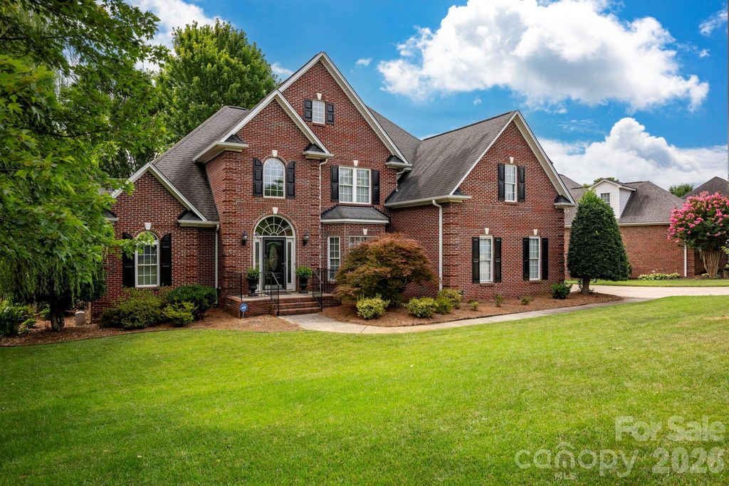 5523 Weavers Row, Gastonia, NC 28056