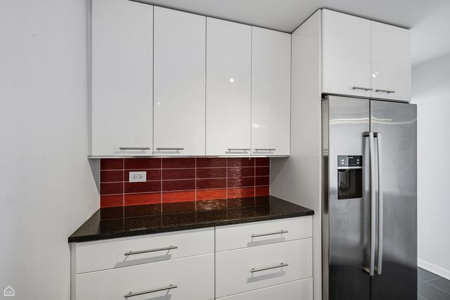 330 W Diversey Parkway 1907-09, Chicago, IL 60657