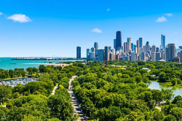 330 W Diversey Parkway 1907-09, Chicago, IL 60657