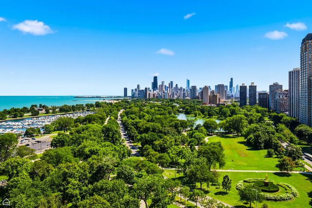 330 W Diversey Parkway 1907-09, Chicago, IL 60657
