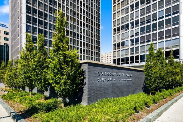 330 W Diversey Parkway 1907-09, Chicago, IL 60657