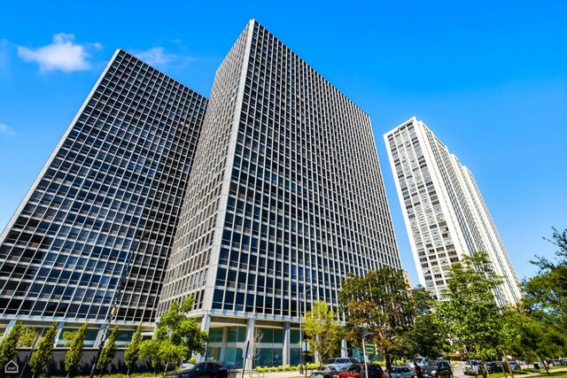 330 W Diversey Parkway 1907-09, Chicago, IL 60657