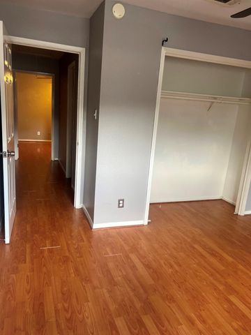 10924 Village Bend Lane 924, Houston, TX 77072