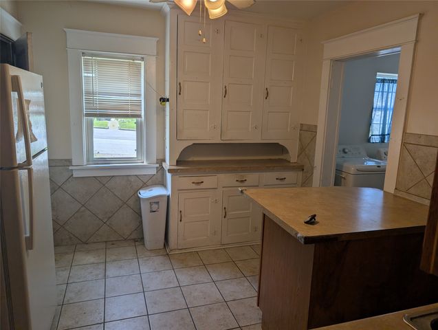1358 W 21ST Street, Erie, PA 16502