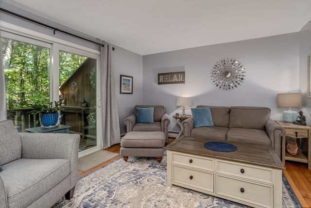 91 Cortland Cir 91, Leominster, MA 01453