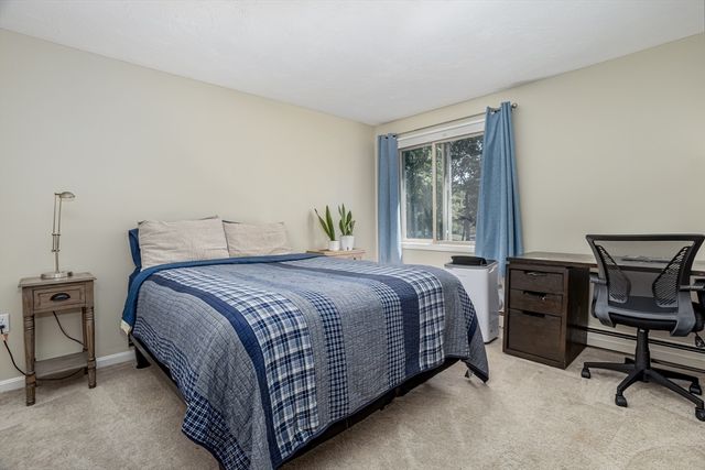 91 Cortland Cir 91, Leominster, MA 01453