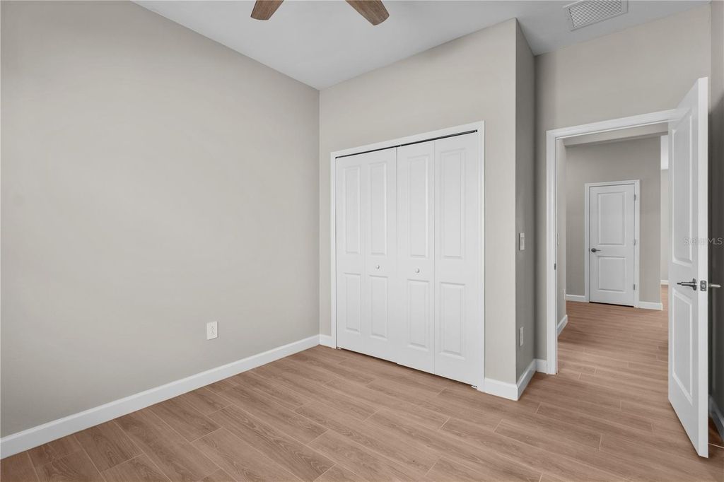 Image 36 of property listing at 15719 ISLANDWALK AVENUE, Bradenton, FL 34211