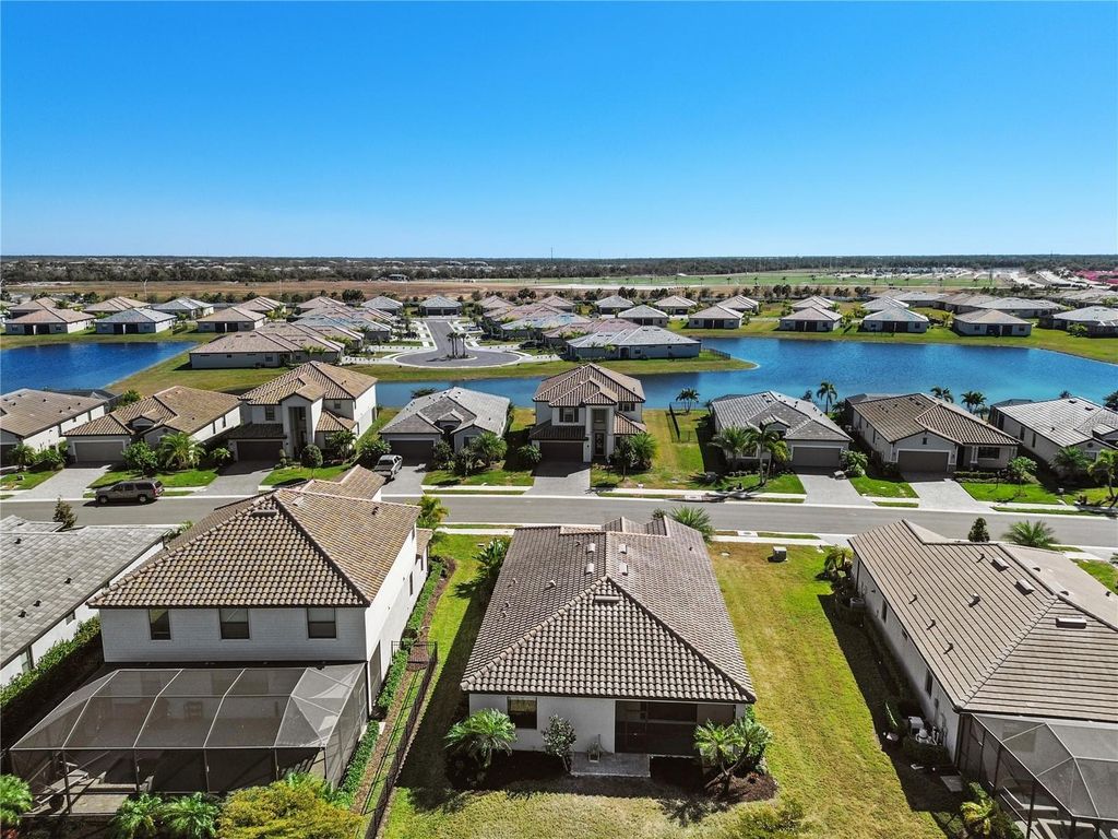 Image 60 of property listing at 15719 ISLANDWALK AVENUE, Bradenton, FL 34211