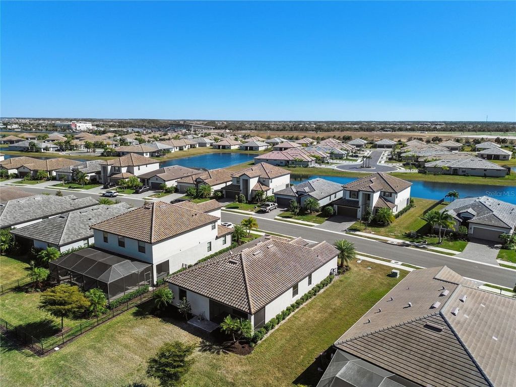 Image 66 of property listing at 15719 ISLANDWALK AVENUE, Bradenton, FL 34211