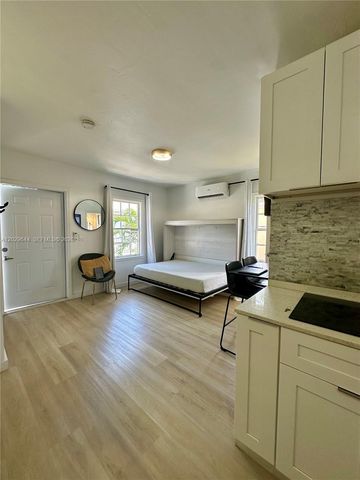 415 75th Street 4A, Miami Beach, FL 33141