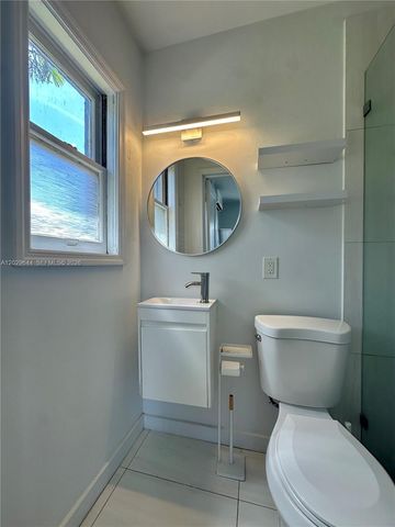 415 75th Street 4A, Miami Beach, FL 33141