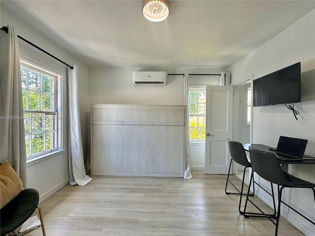 415 75th Street 4A, Miami Beach, FL 33141