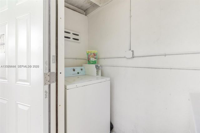 415 75th Street 4A, Miami Beach, FL 33141