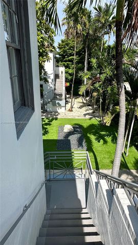 415 75th Street 4A, Miami Beach, FL 33141