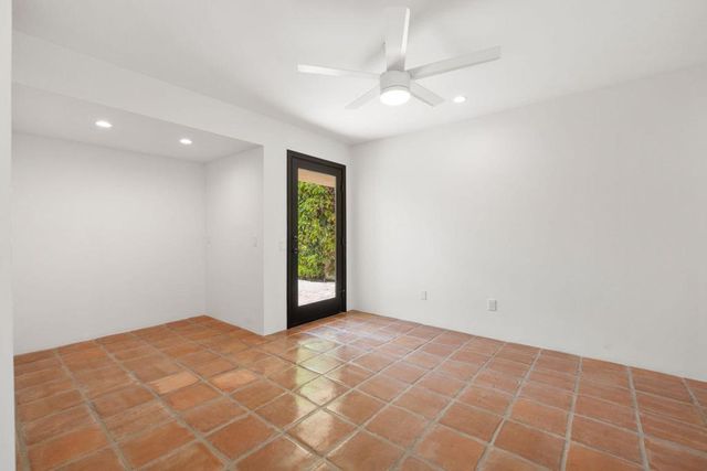 481 N Hermosa Drive, Palm Springs, CA 92262