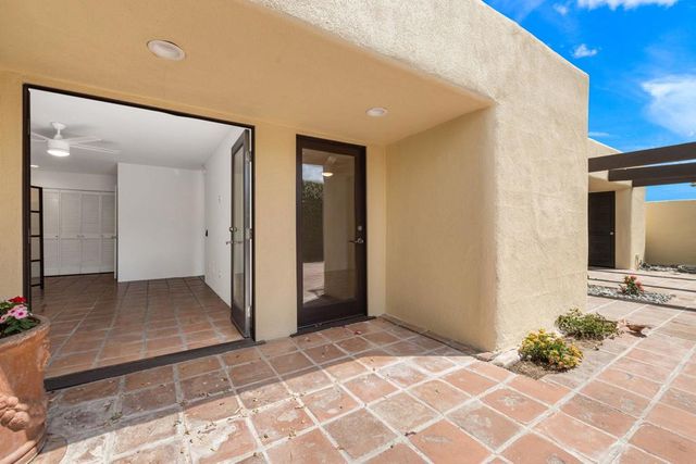 481 N Hermosa Drive, Palm Springs, CA 92262