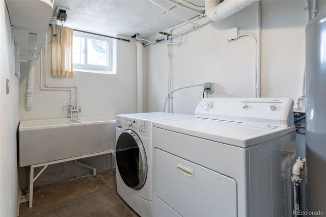 2261 S Lincoln Street, Denver, CO 80210