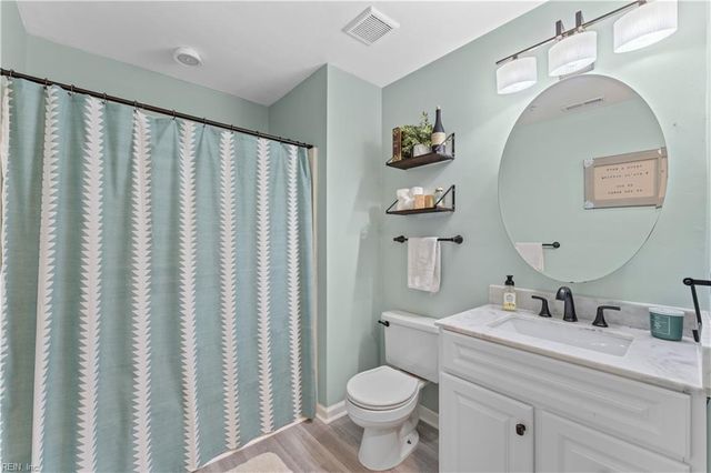 916 Charnell Dr Apt 201, Virginia Beach, VA 23451