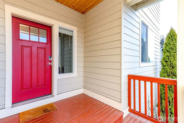 20102 40Th Avenue E, Spanaway, WA 98387