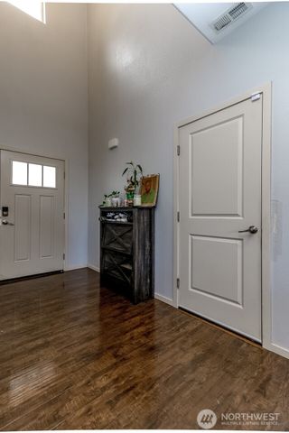 20102 40Th Avenue E, Spanaway, WA 98387