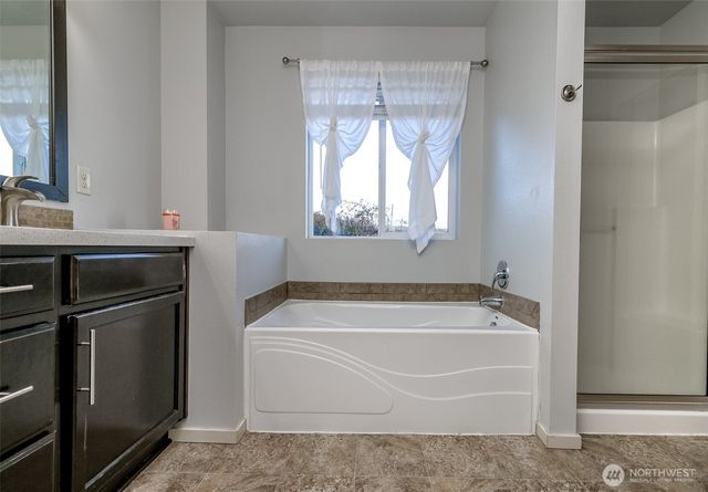 20102 40Th Avenue E, Spanaway, WA 98387