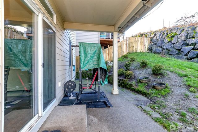 20102 40Th Avenue E, Spanaway, WA 98387