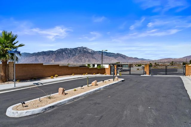 13816 Scenic Crest Circle, Desert Hot Springs, CA 92240