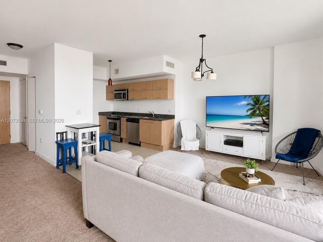350 S Miami Avenue 2215, Miami, FL 33130
