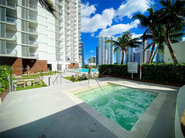350 S Miami Avenue 2215, Miami, FL 33130