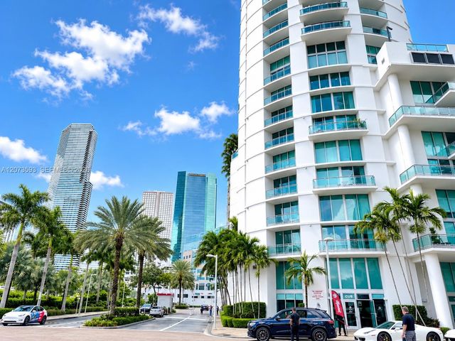 350 S Miami Avenue 2215, Miami, FL 33130