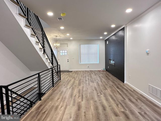 2932 CECIL B MOORE AVE, Philadelphia, PA 19121