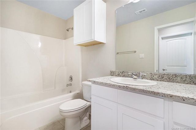 8125 Kelsey Lane, Iowa, LA 70647