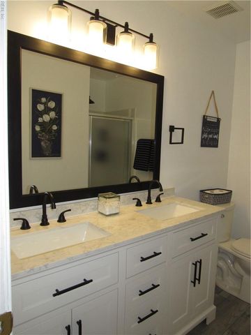 713 Rue Marseille, Chesapeake, VA 23320