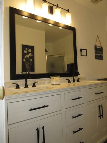 713 Rue Marseille, Chesapeake, VA 23320