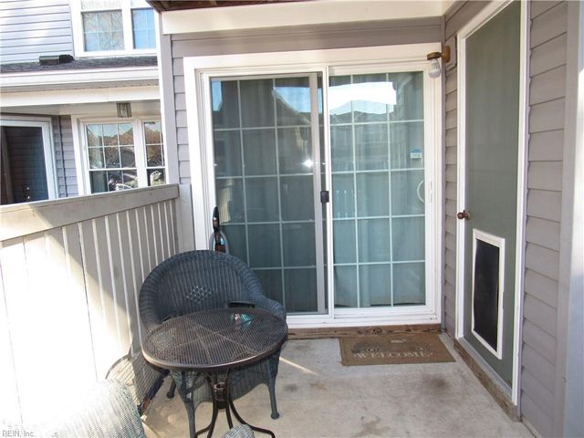 713 Rue Marseille, Chesapeake, VA 23320