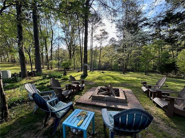 4060R Merritt Drive, Cumming, GA 30041