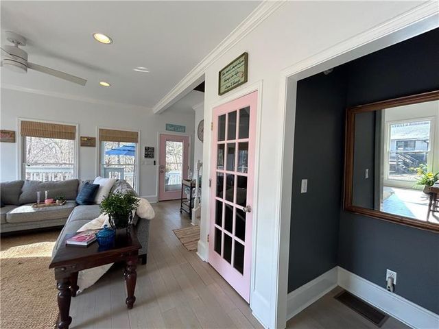 4060R Merritt Drive, Cumming, GA 30041