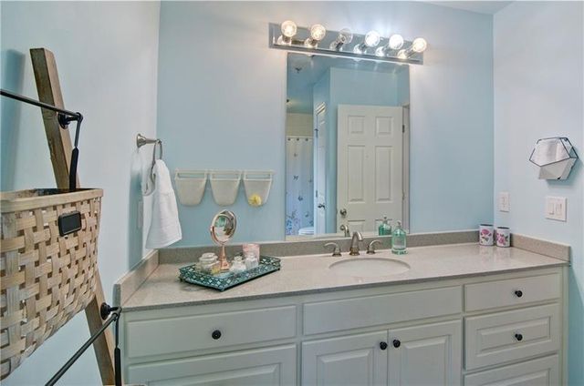 4060R Merritt Drive, Cumming, GA 30041