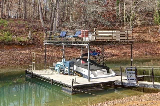 4060R Merritt Drive, Cumming, GA 30041
