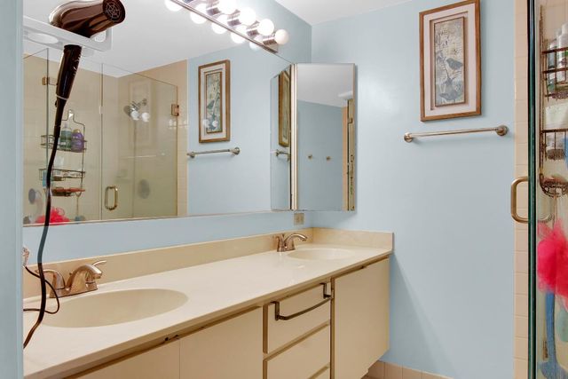 408 Live Oak Lane, Boynton Beach, FL 33436