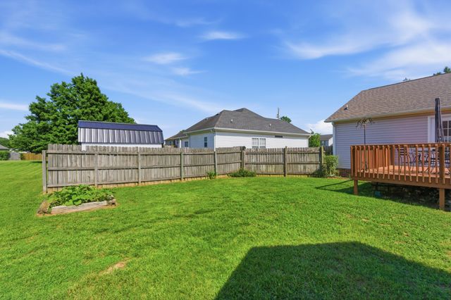 1701 Jamie Dr, Columbia, TN 38401