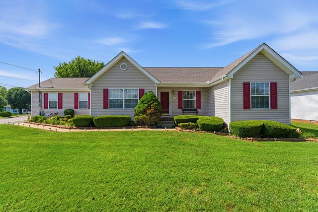 1701 Jamie Dr, Columbia, TN 38401