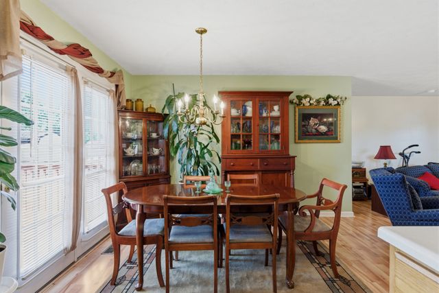 1701 Jamie Dr, Columbia, TN 38401