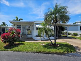 137 Dawn ST, Fort Myers, FL 33908