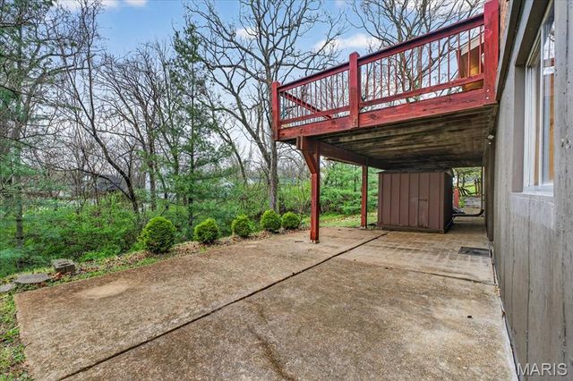 7127 Honey Lane, St Louis, MO 63129