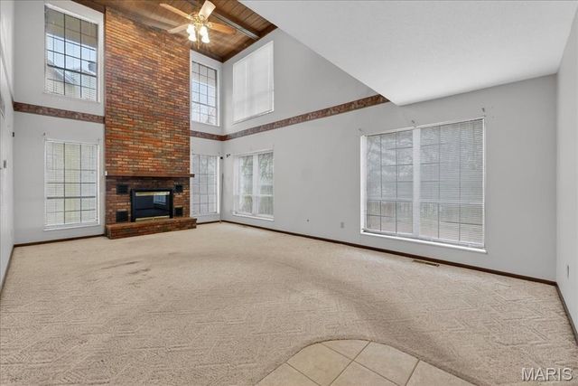 7127 Honey Lane, St Louis, MO 63129